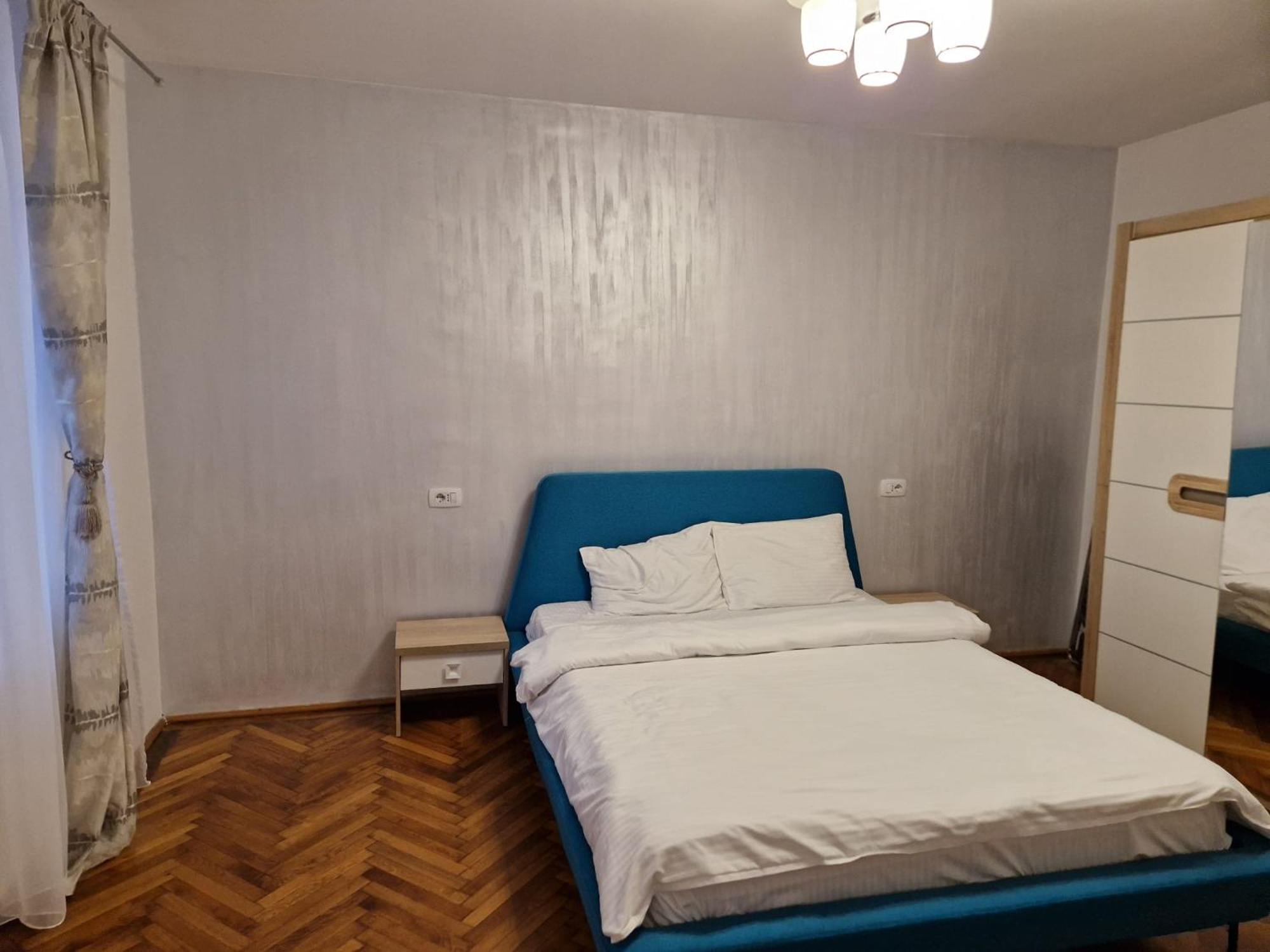 Crisan Residence - Vila Crisan บราชอฟ ภายนอก รูปภาพ