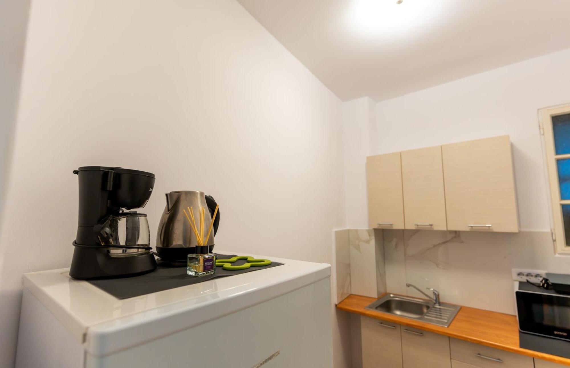 Crisan Residence - Vila Crisan บราชอฟ ภายนอก รูปภาพ