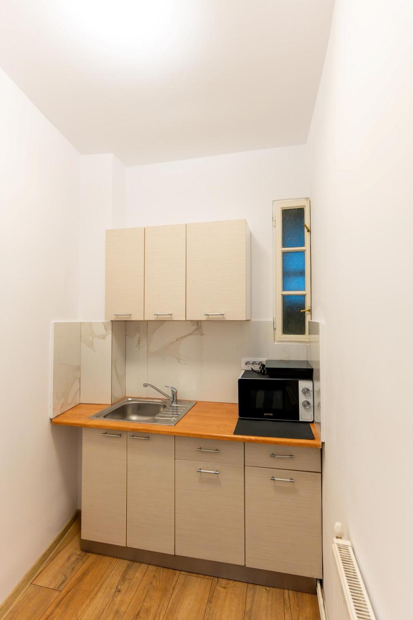 Crisan Residence - Vila Crisan บราชอฟ ภายนอก รูปภาพ