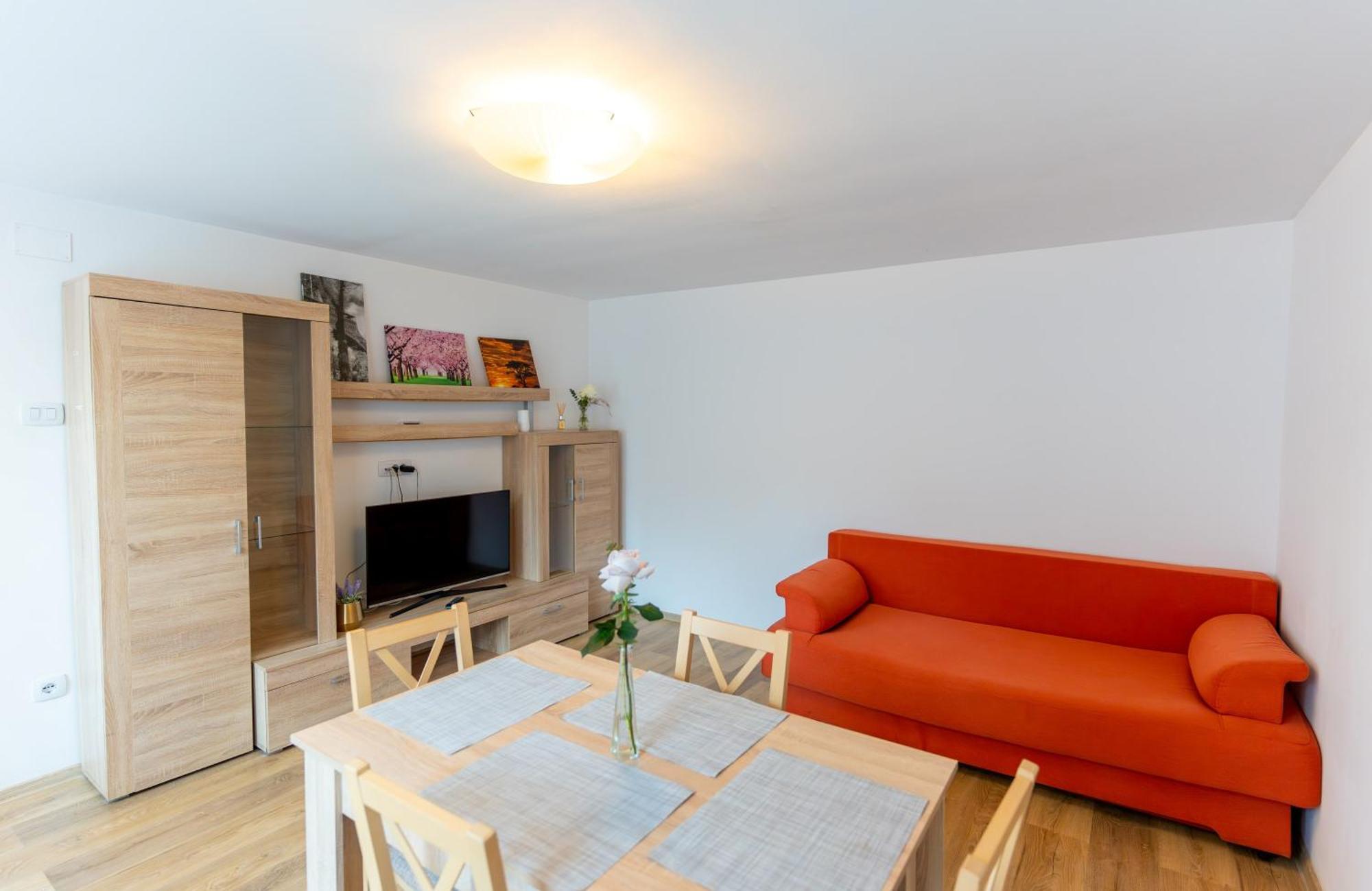 Crisan Residence - Vila Crisan บราชอฟ ภายนอก รูปภาพ
