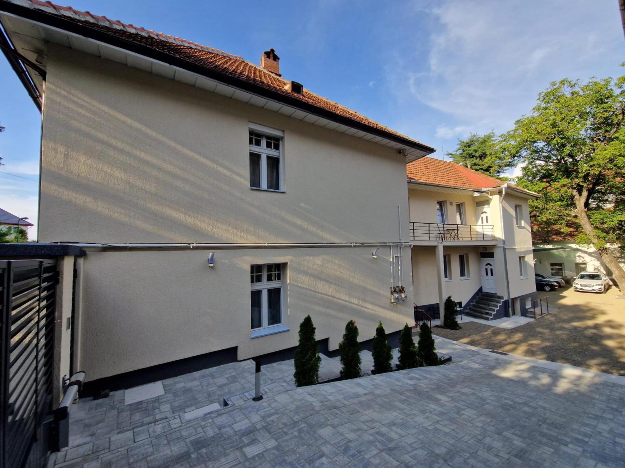 Crisan Residence - Vila Crisan บราชอฟ ภายนอก รูปภาพ