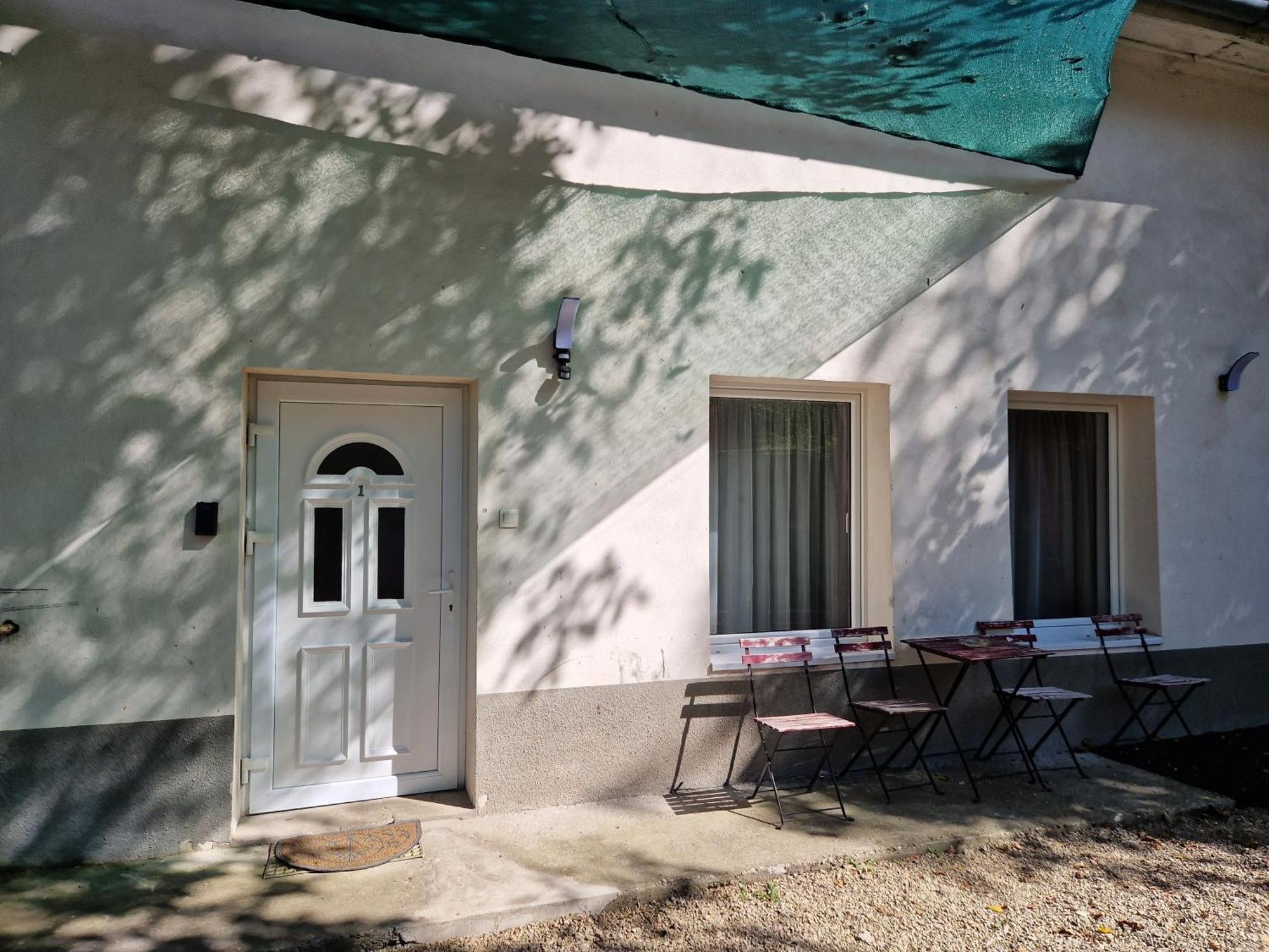 Crisan Residence - Vila Crisan บราชอฟ ภายนอก รูปภาพ
