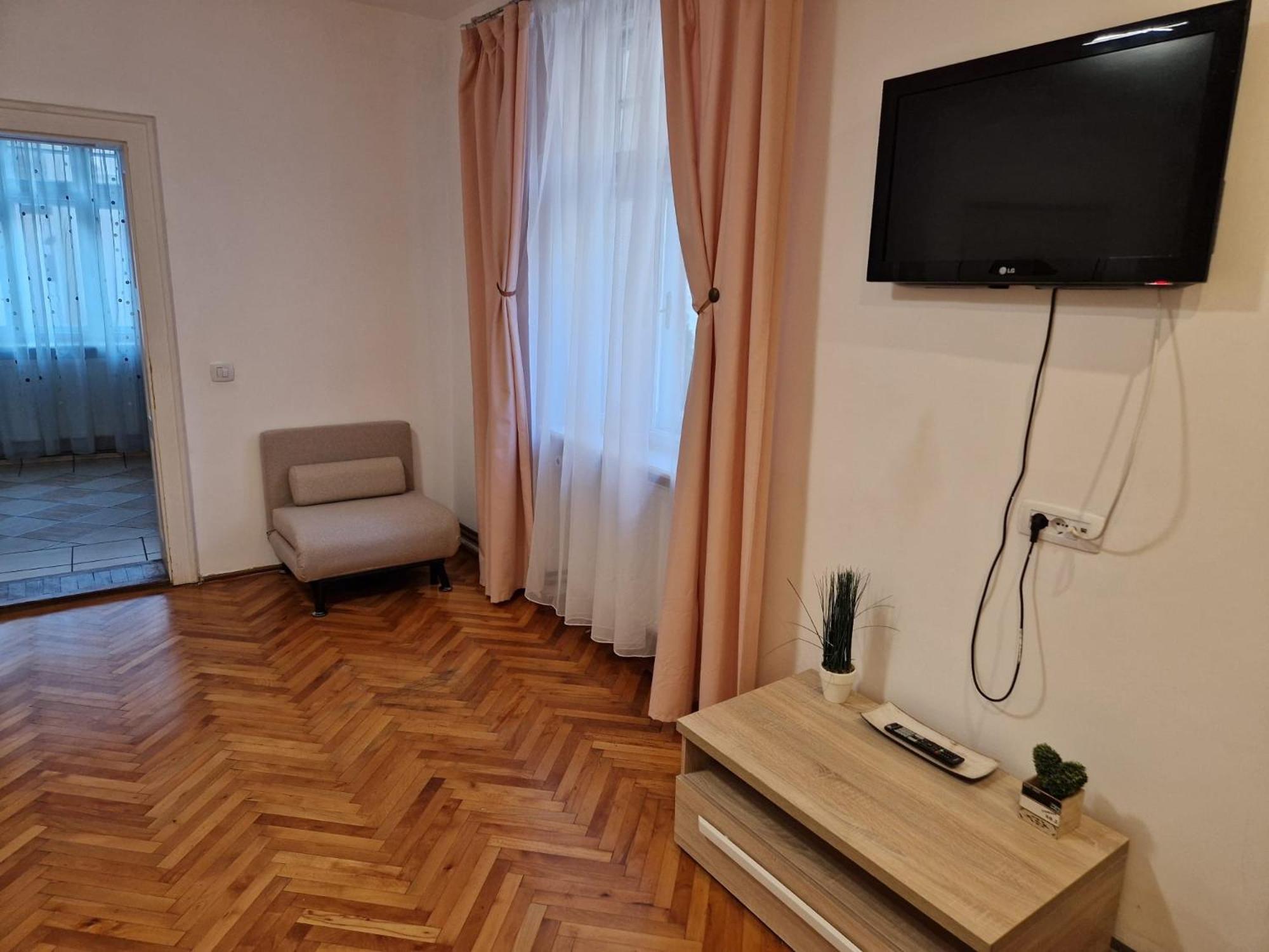 Crisan Residence - Vila Crisan บราชอฟ ภายนอก รูปภาพ